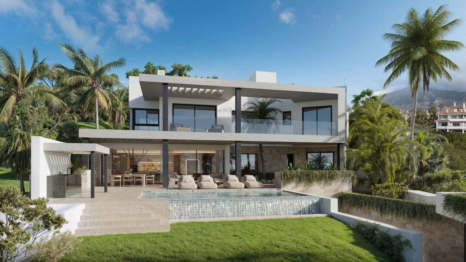 Villa in The Golden Mile, 5 bedrooms and 6 bathrooms