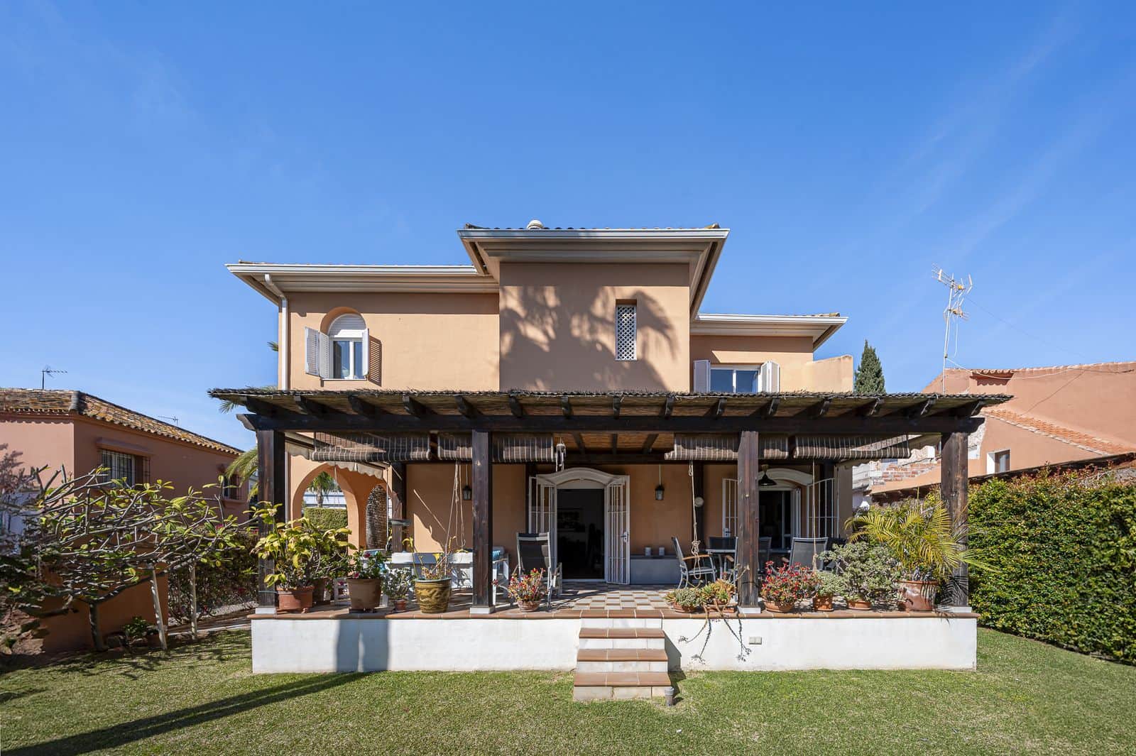 Property in The Golden Mile