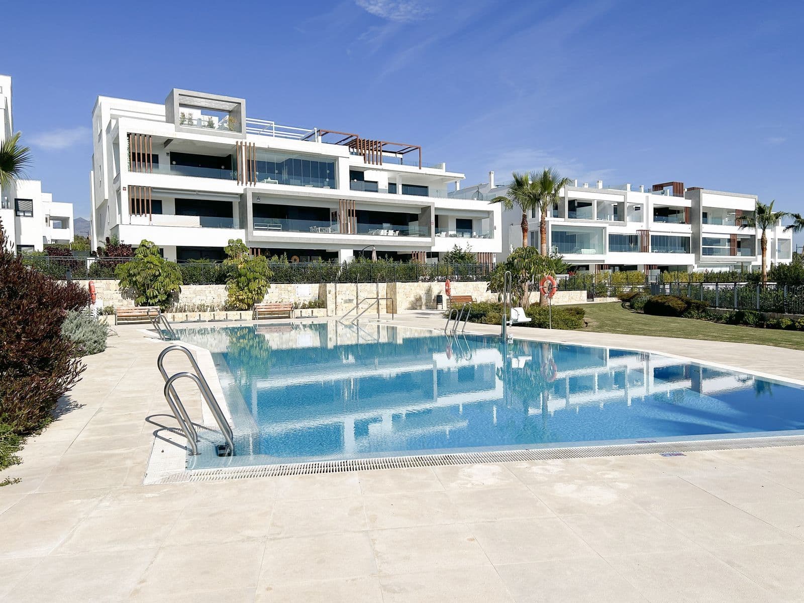 Penthouse in Estepona, 3 bedrooms and 2 bathrooms