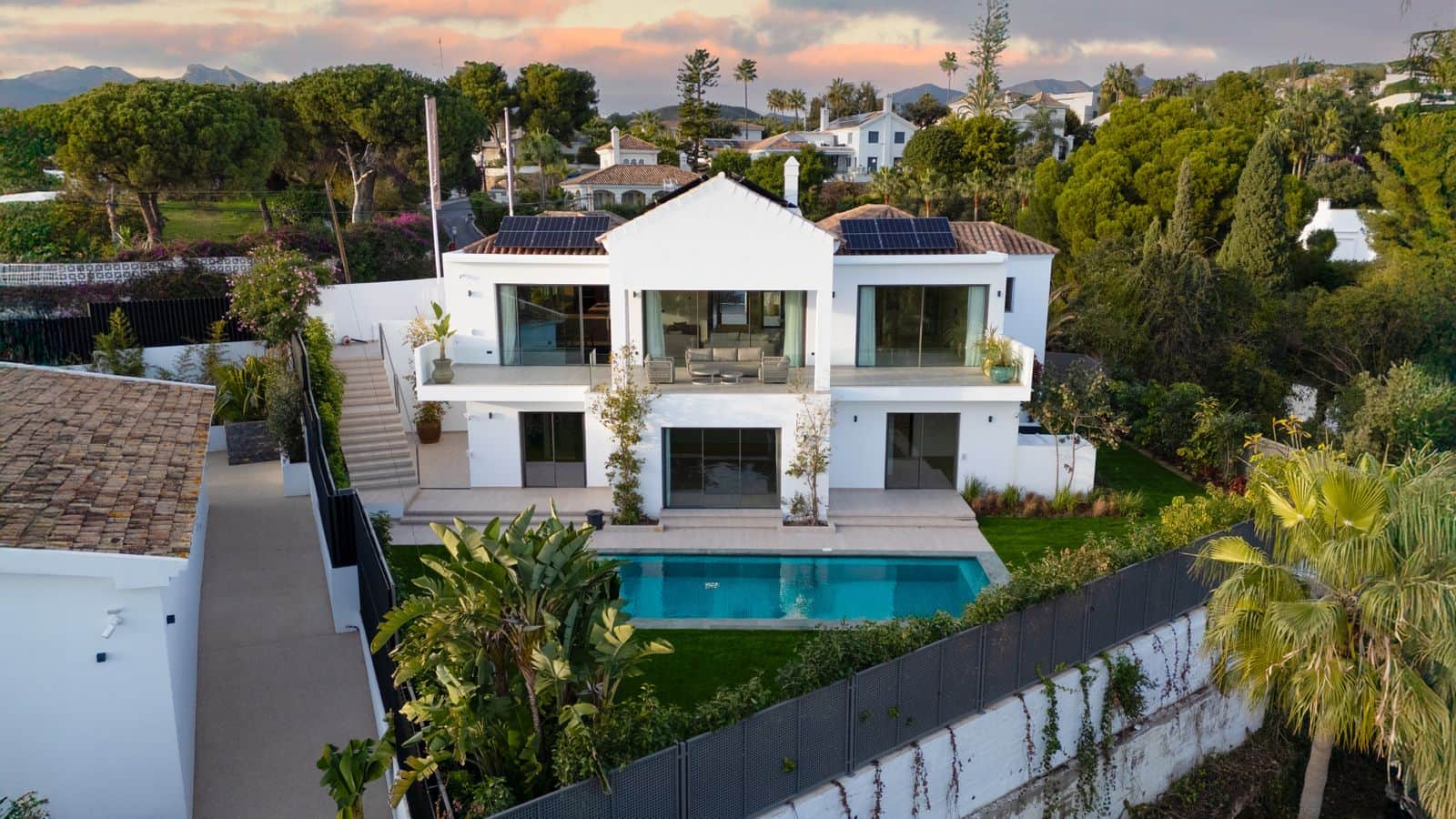 Property in El Rosario