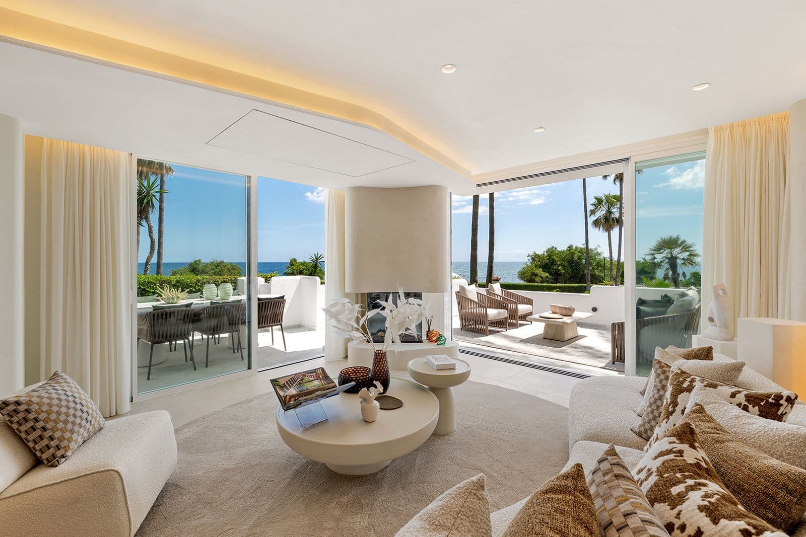 3-bedroom apartment for sale in Estepona