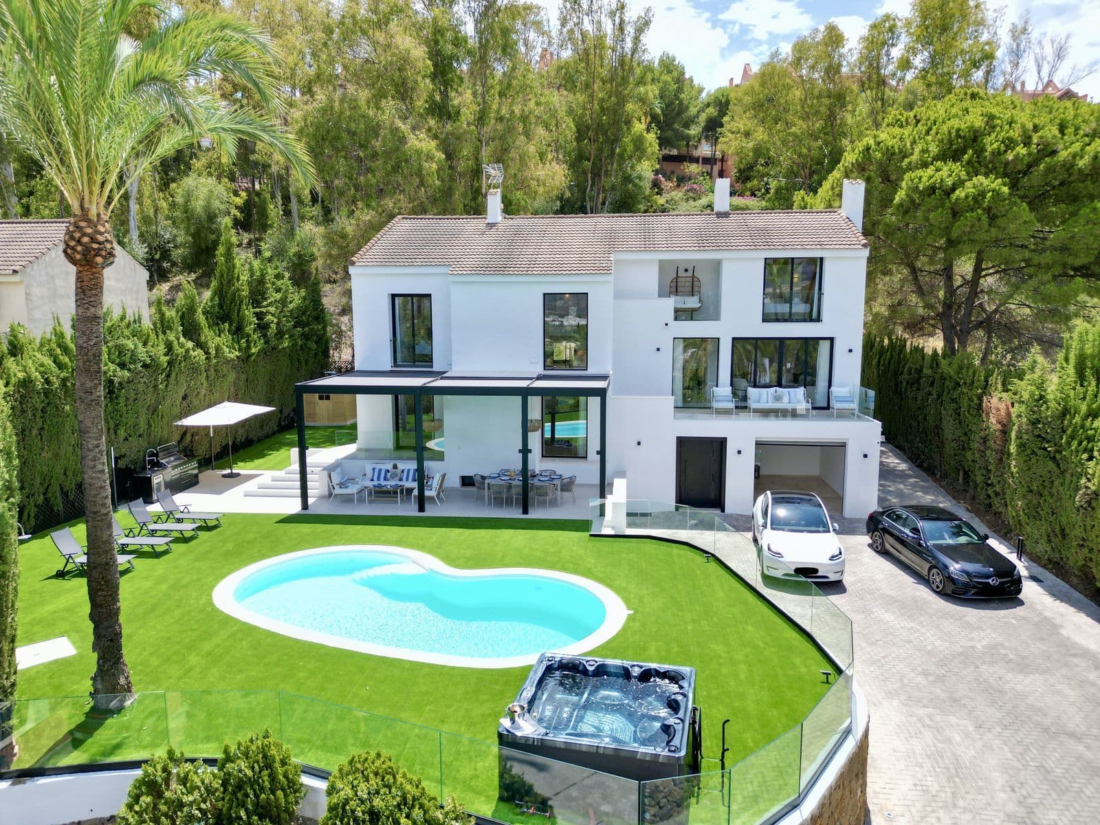Villa in Nueva Andalucía