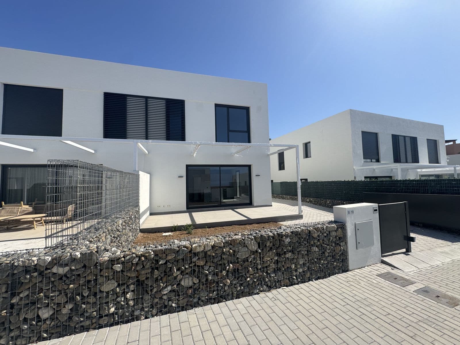 4-bedroom townhouse for sale in Riviera del Sol