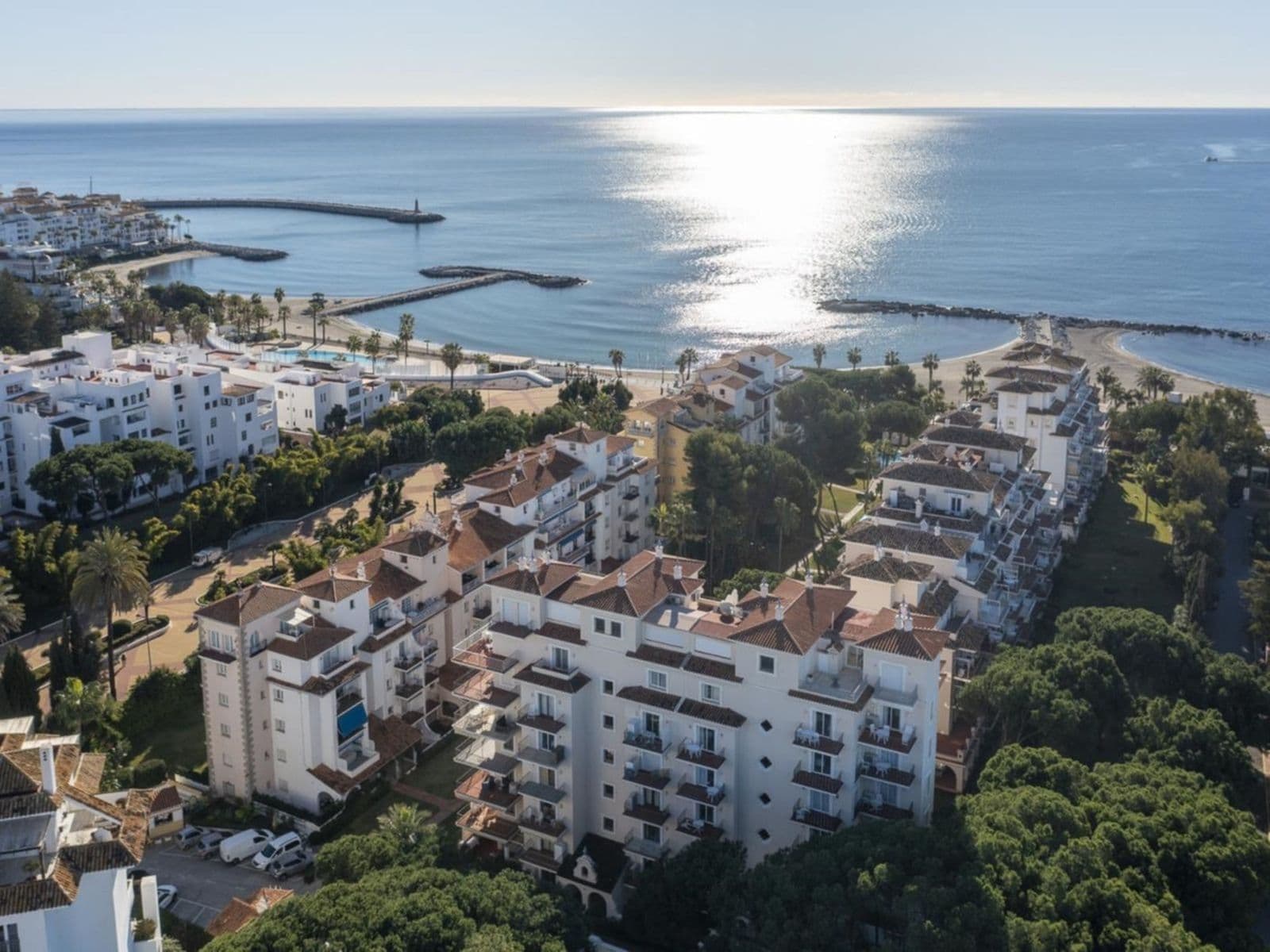 Penthouse met 3 slaapkamers en 2 badkamers in Puerto Banús