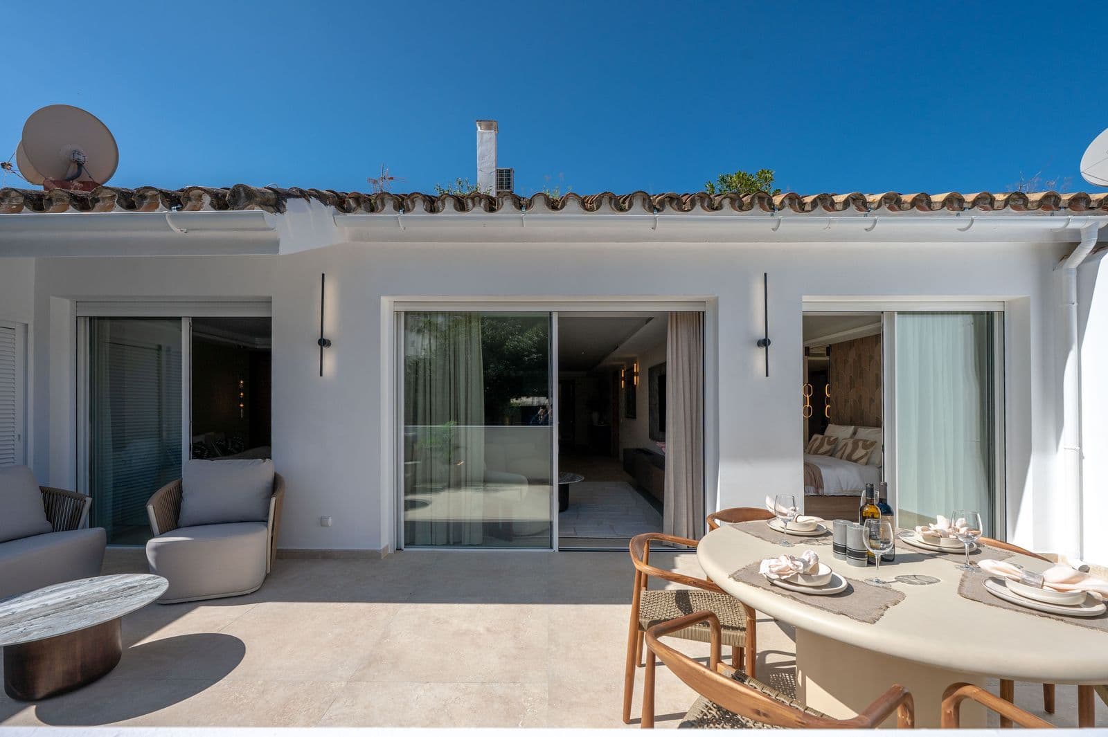 Apartment with 3 bedrooms and 3 bathrooms in Nueva Andalucía