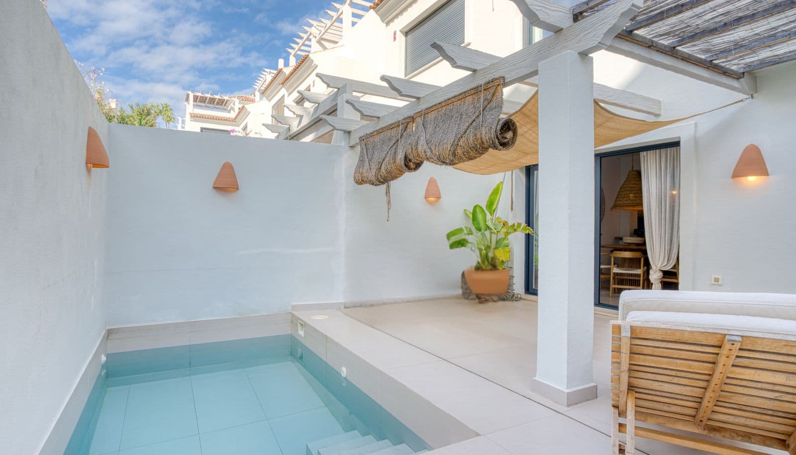 3-bedroom townhouse for sale in Estepona